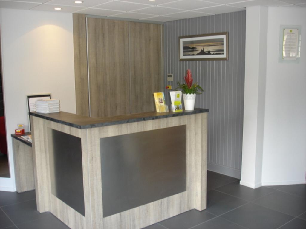 Hotel-Restaurant Du Lac Joué-lés-Tours Buitenkant foto
